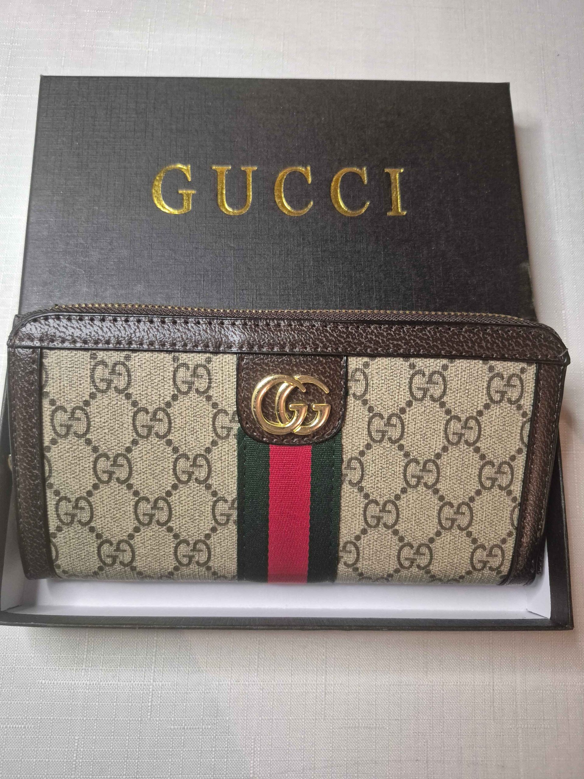 Gucci საფულე 1 Gucci საფულე