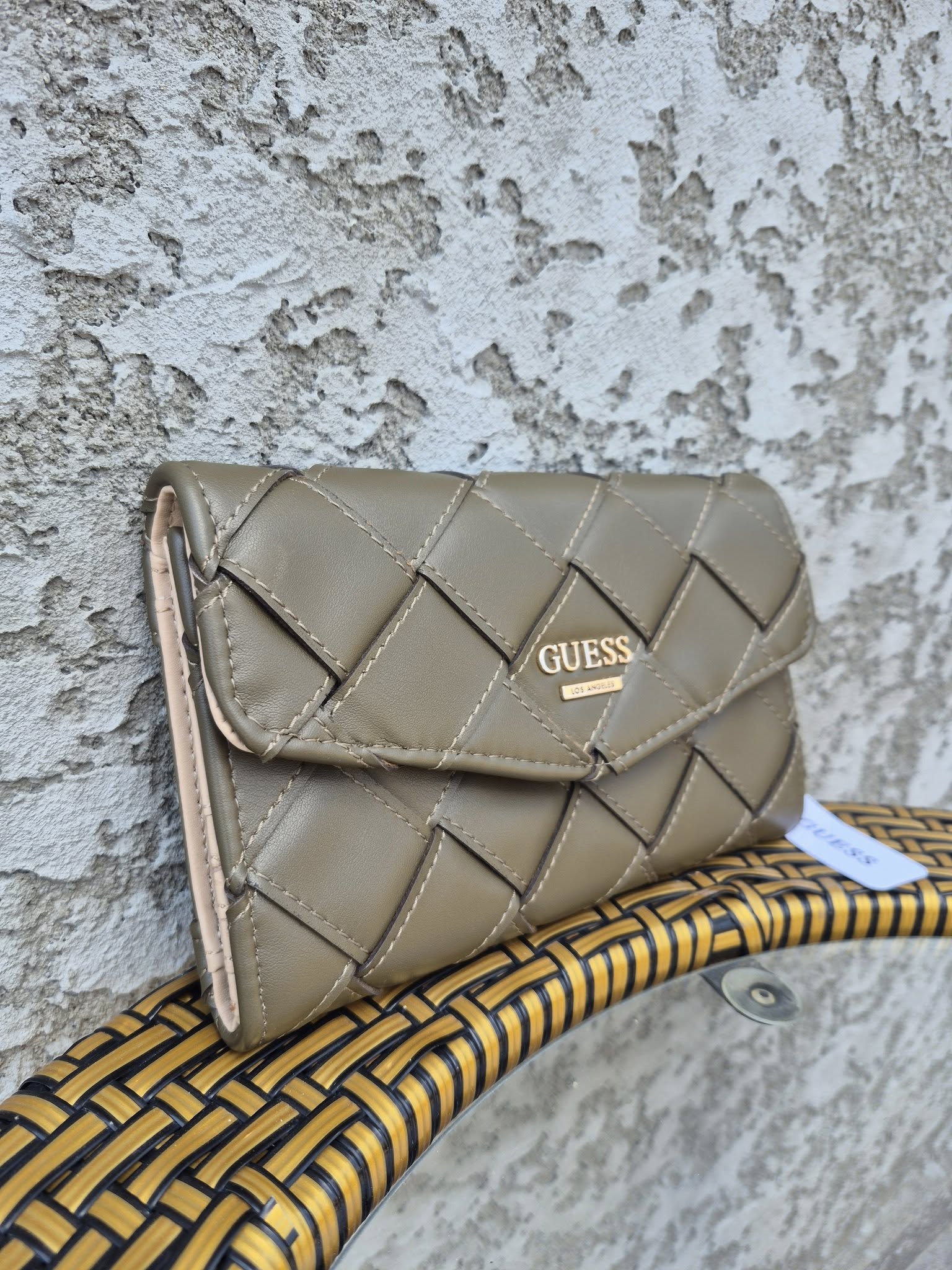 Guess ორიგინალი საფულე 1 Guess ორიგინალი საფულე