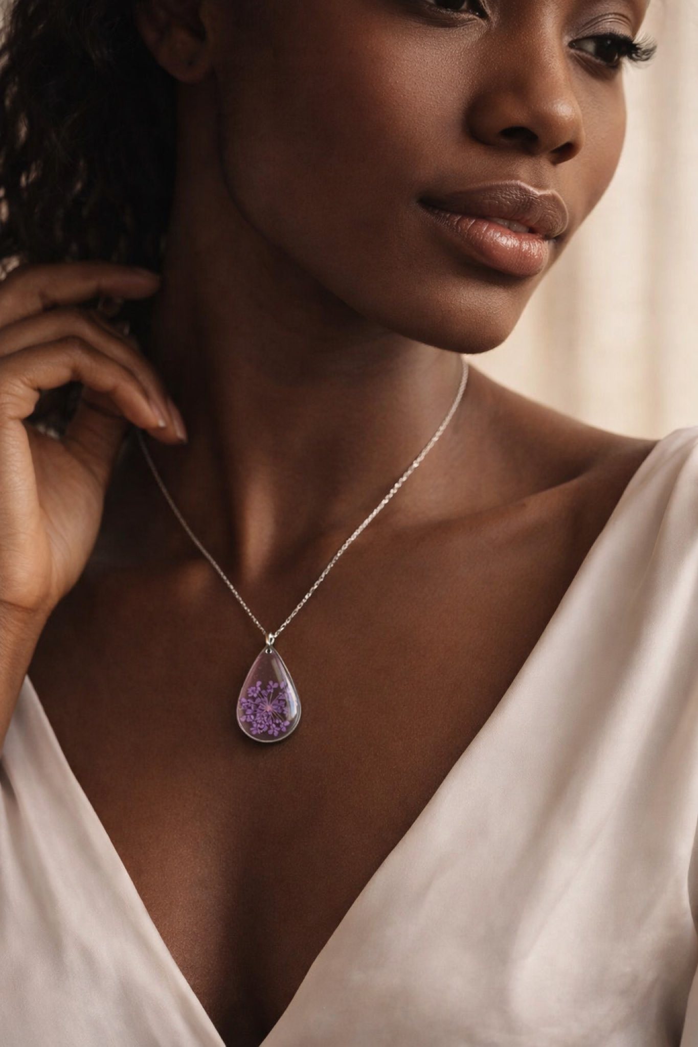 ყელსაბამი ნამდვილი ყვავილებისგან. - Image 6