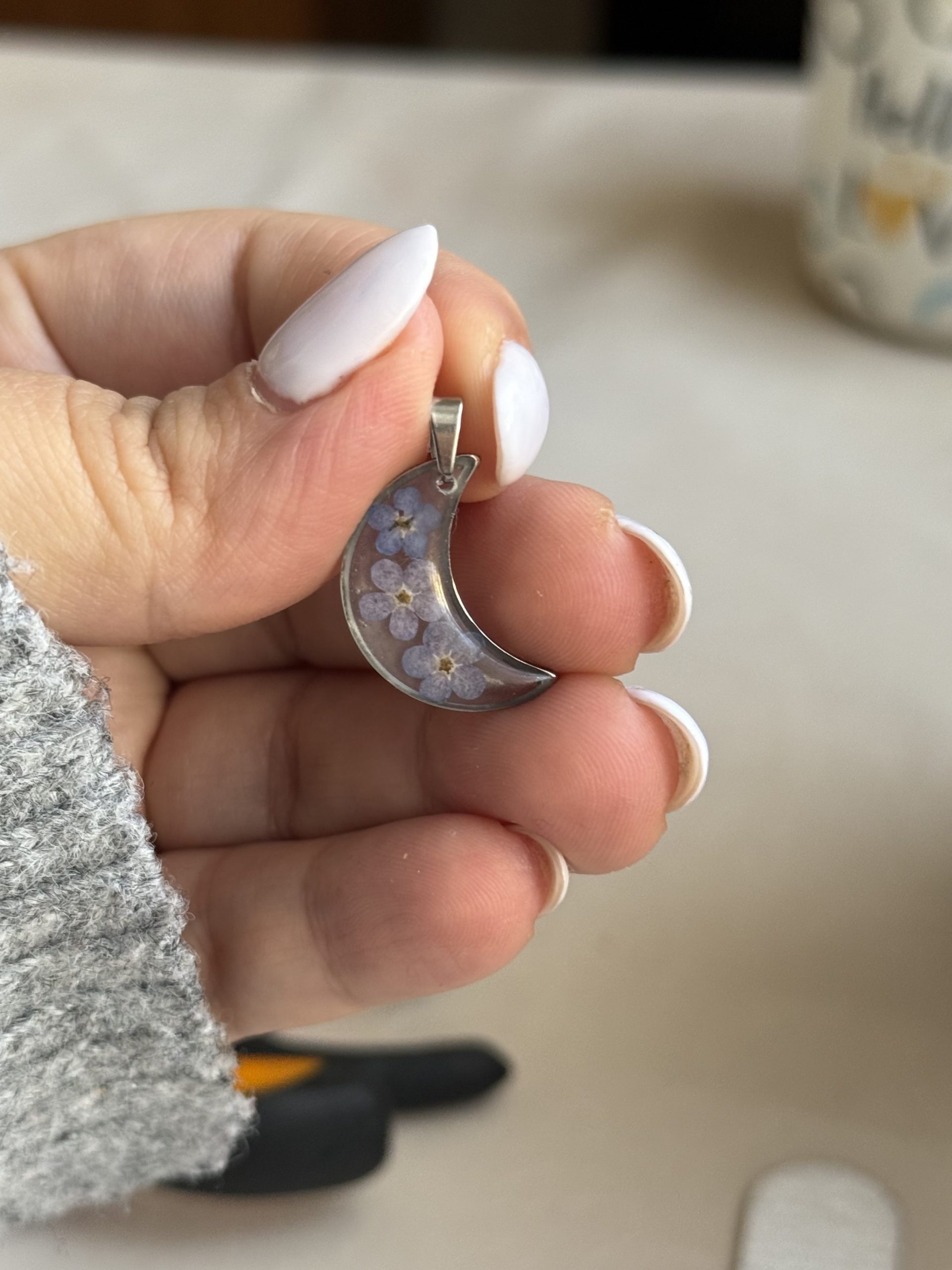 კესანე - ყელსაბამი არ დამივიწყო . სამკაული ეპოქსიდით - Image 9