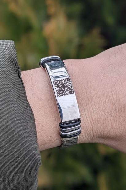 უჟანგავი მეტალის სამაჯური სასურველი ბრენდირებით 1 უჟანგავი მეტალის სამაჯური სასურველი ბრენდირებით